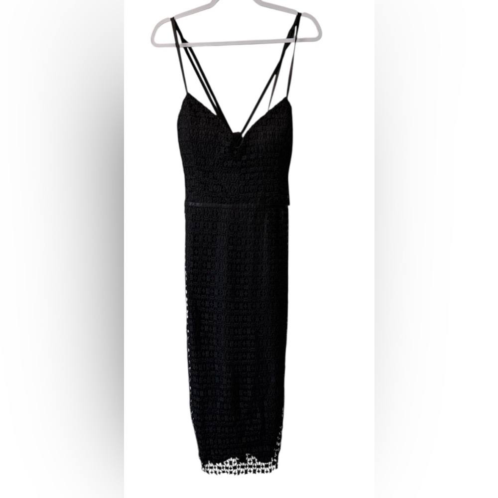 NWT Guess women’s 16 sleeveless black bodycon midi eyelet lace cocktail dress